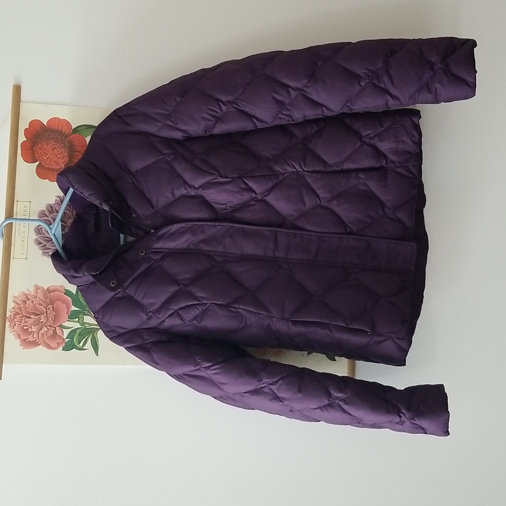 Eddie Bauer Down Puffer Jacket. Dark purple size L